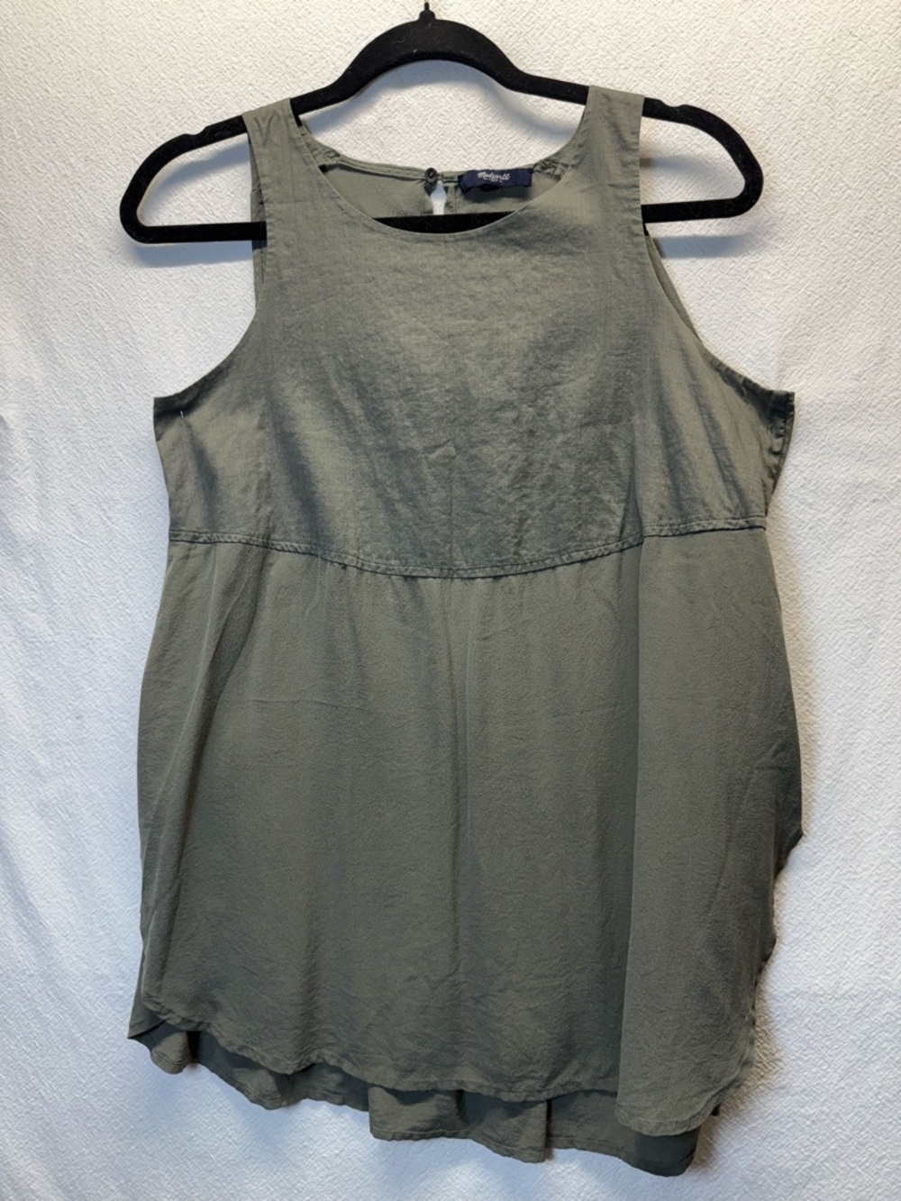 Forest Fairy Breezy Comfy Madewell olive green sleeveless top, silk  tank top.